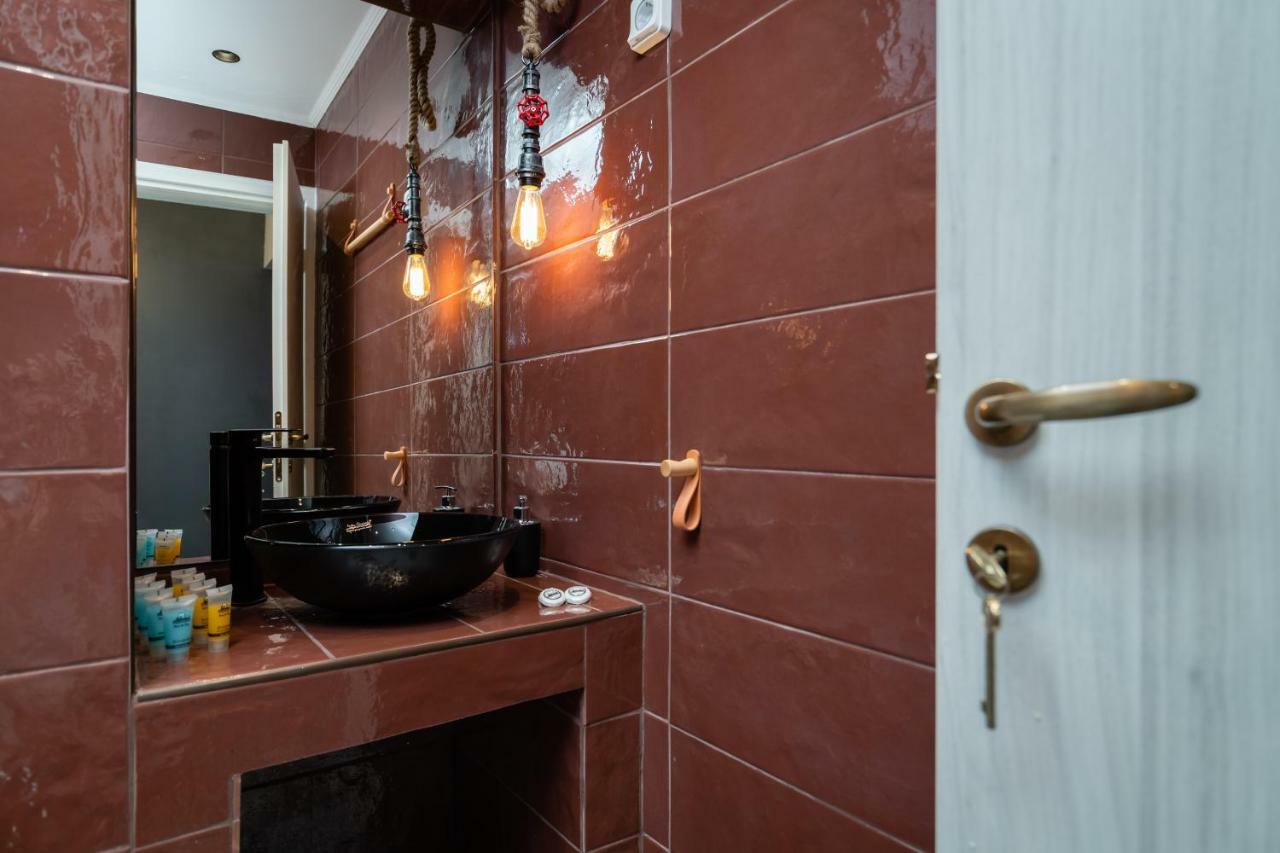 Superb Industrial Style Lodge Heart Of 아테네 외부 사진