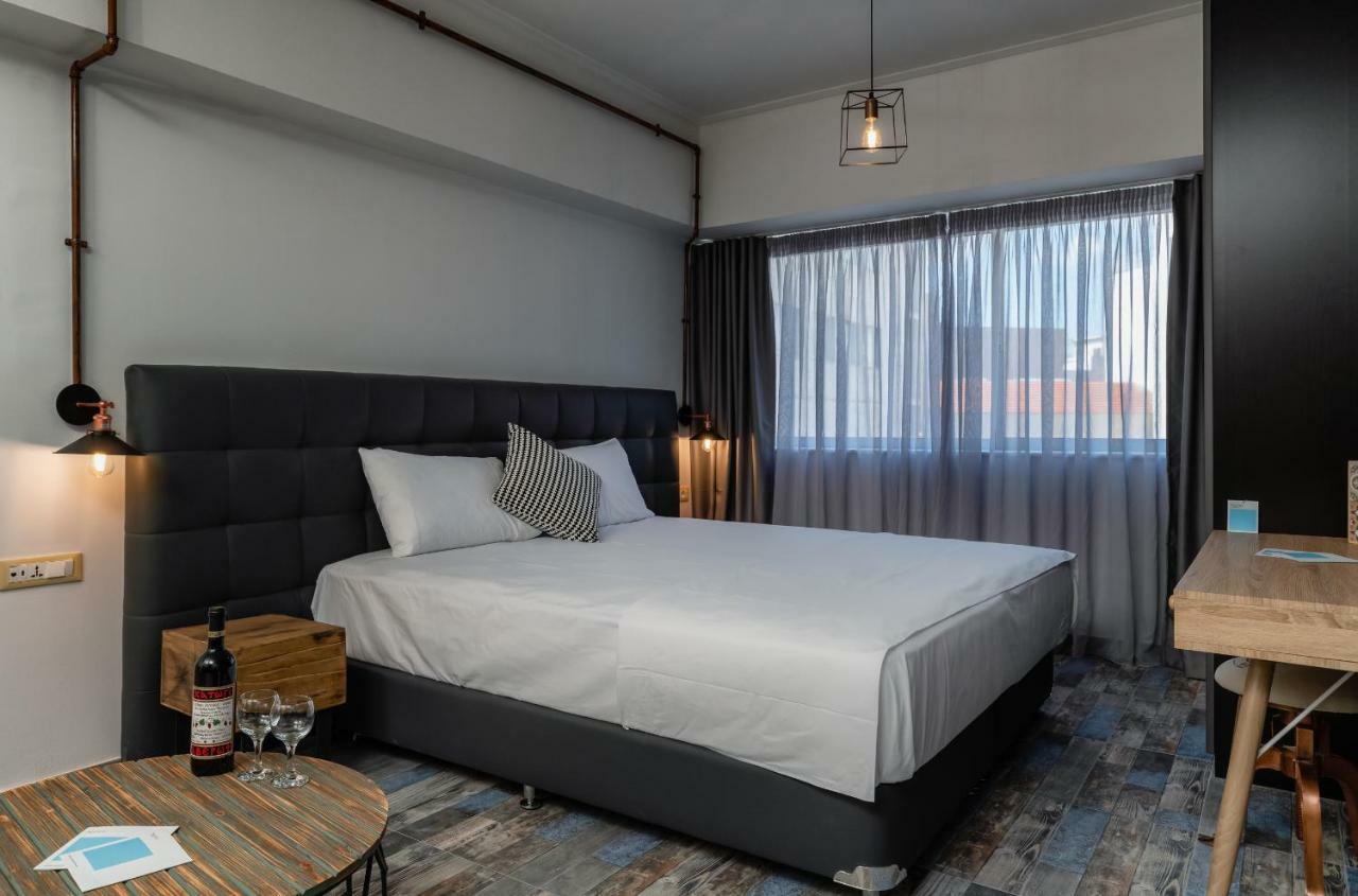 Superb Industrial Style Lodge Heart Of 아테네 외부 사진
