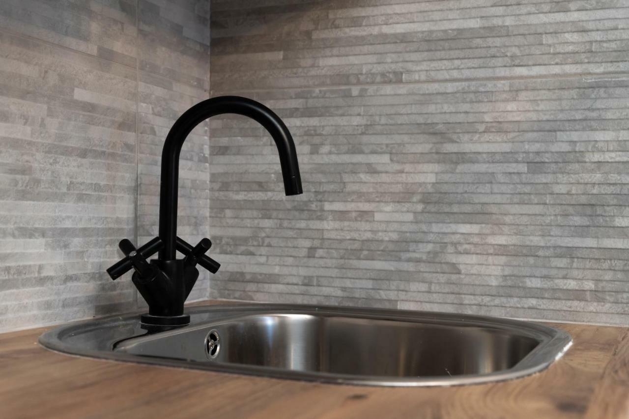 Superb Industrial Style Lodge Heart Of 아테네 외부 사진