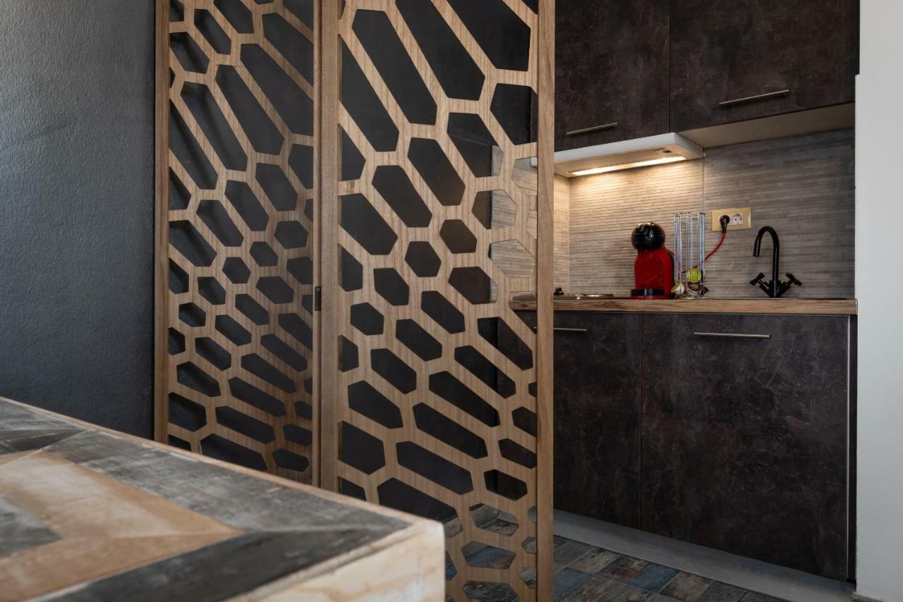 Superb Industrial Style Lodge Heart Of 아테네 외부 사진