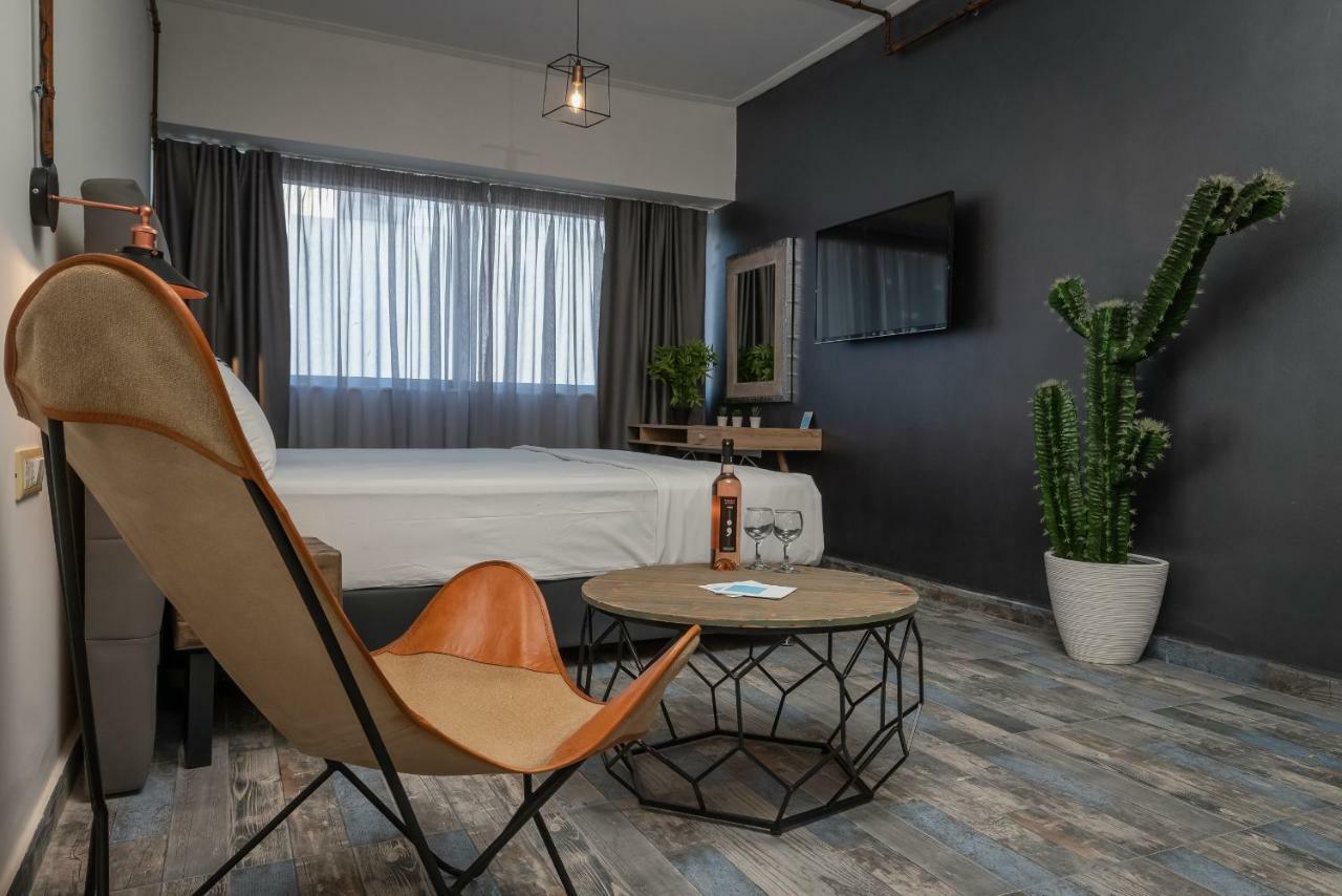 Superb Industrial Style Lodge Heart Of 아테네 외부 사진